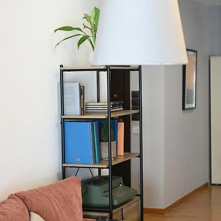 Stylish And Spacious Apartment In Cool Area Athene Buitenkant foto