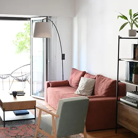 Stylish And Spacious Apartment In Cool Area Athene Buitenkant foto
